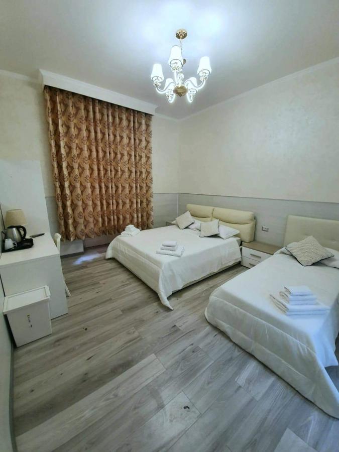 Luxury Triple Room,950628655:JPEG